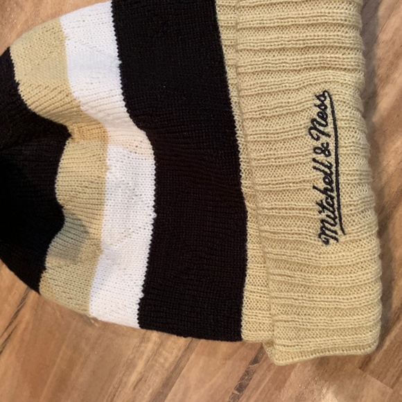 NHL Mitchell & Ness NHL Pittsburgh Penguins Gold - Picture 3 of 3